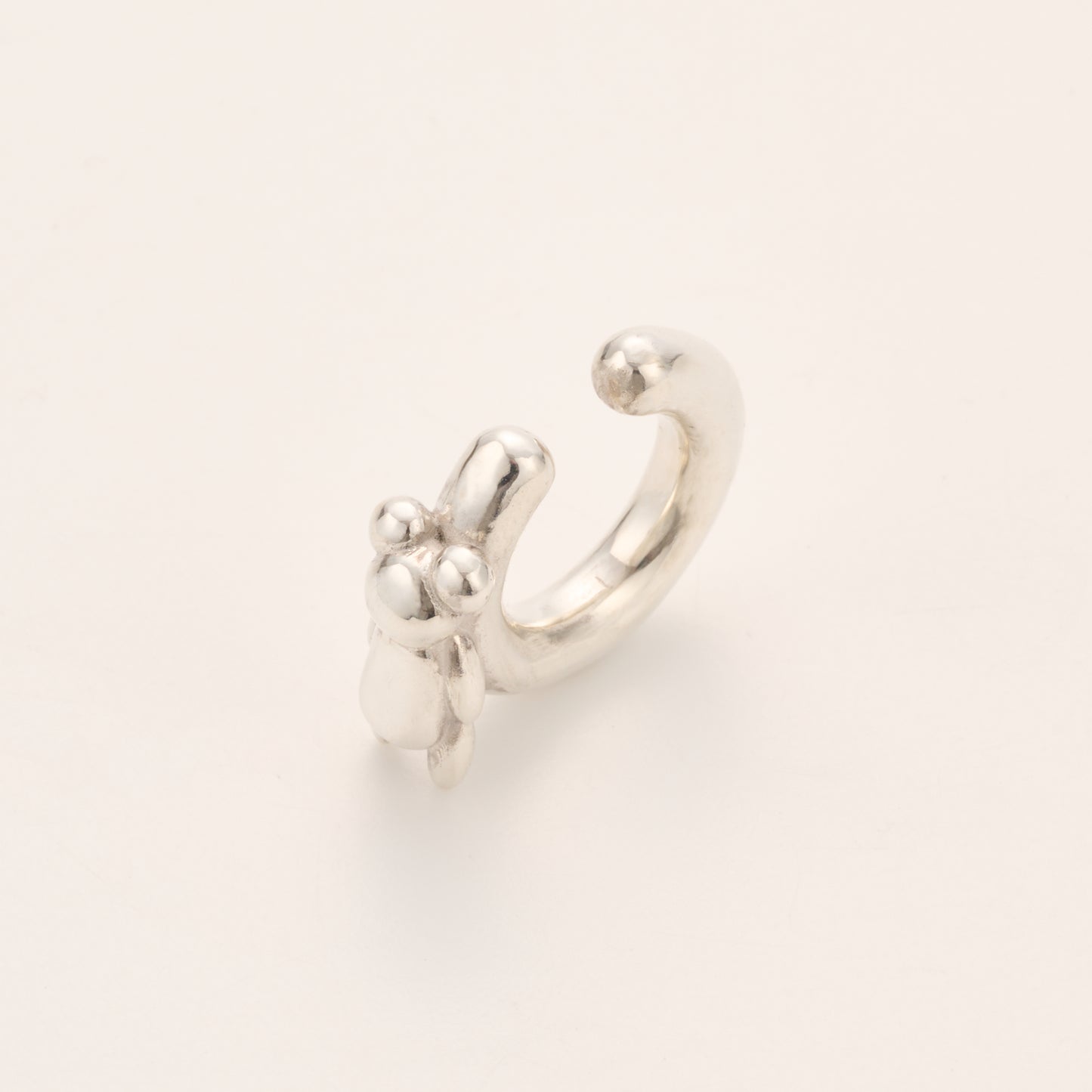 kuma ear cuff