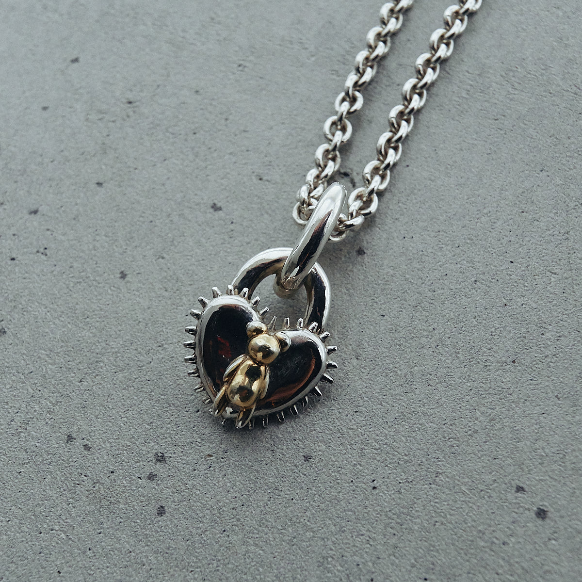 toge kuma heart necklace