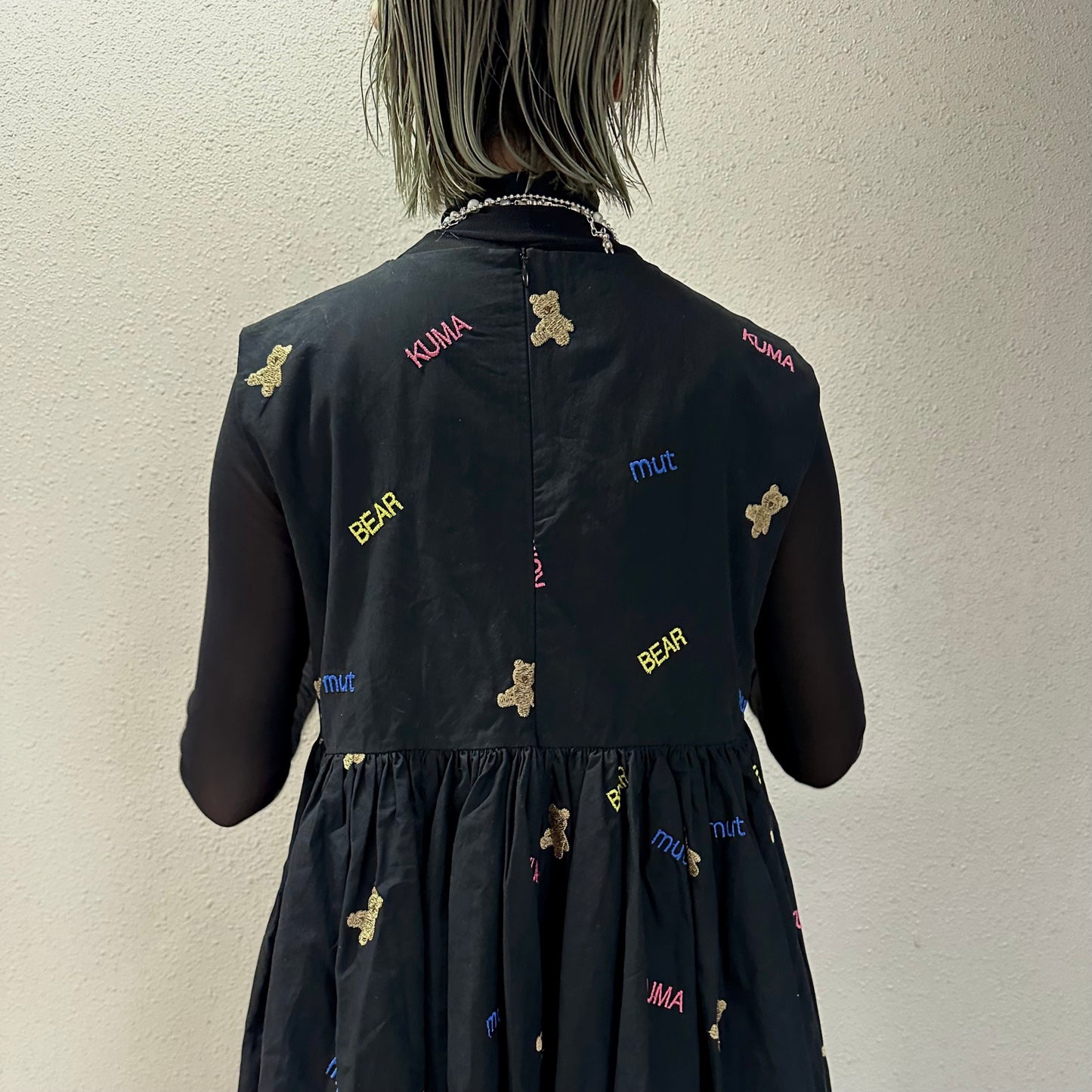 kuma embroiery onepiece